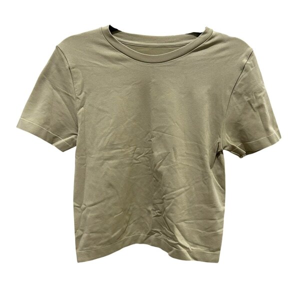 NEW Women's Slim Fit Short Sleeve Seamless Shirt a New Day XL: Lightweight MSRP - Picture 2 of 4